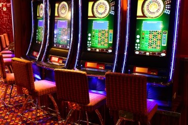 slots 777 featured game showcase